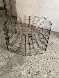 Recinto per cuccioli