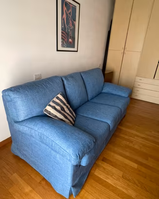 Divano letto tre posti
