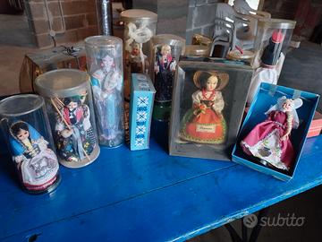 Bambole abiti folkloristici