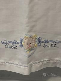 Lenzuolino bianco dolci frutti