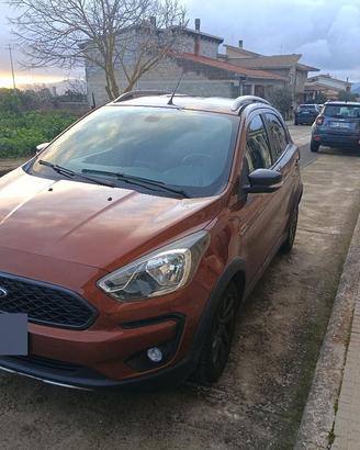 Ford Ka plus 1. 5 Active 90 cv