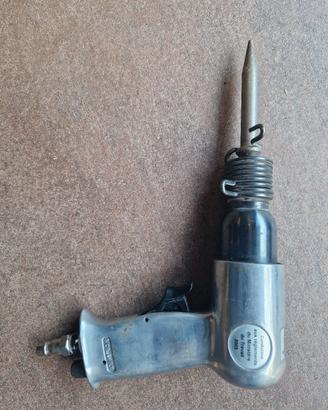 Pistola pneumatica demolitore