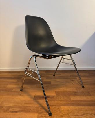 Vitra dss charles eames