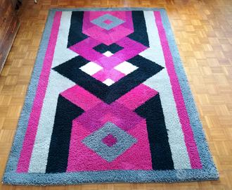 Tappeto di grandi dimensioni