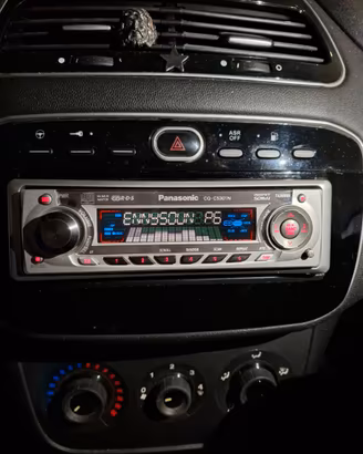 Autoradio panasonic mp3. 50x4 mosfet