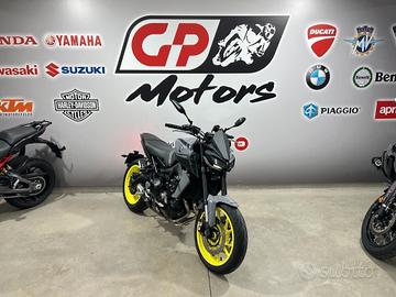 Yamaha MT-09 Night Fluo ABS 18.000 KM