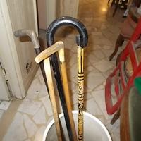 Portaombrelli/bastoni con bastoni vari