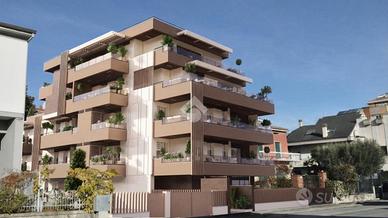 4 LOCALI A TERAMO