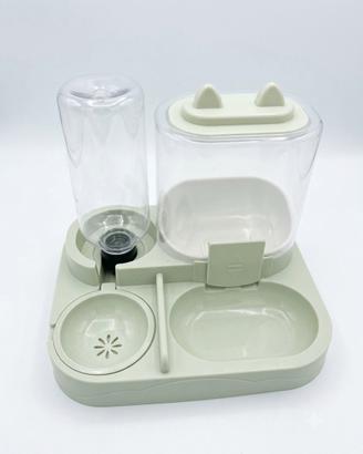 Distributore automatico cibo e acqua