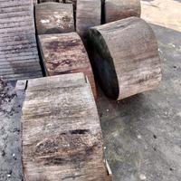 Pino  in rotoloni per fioriere