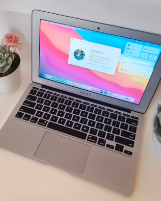 MacBook Air Apple 11 SSD Laptop RAM GB Portatile