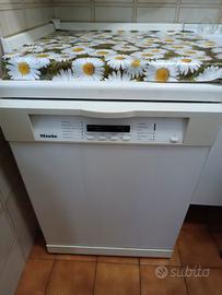 lavastoviglie  Miele