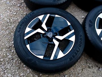 CERCHI E GOMME 17 ORIGINALI PEUGEOT COD:2099