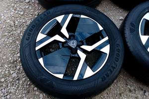 CERCHI E GOMME 17 ORIGINALI PEUGEOT COD:2099