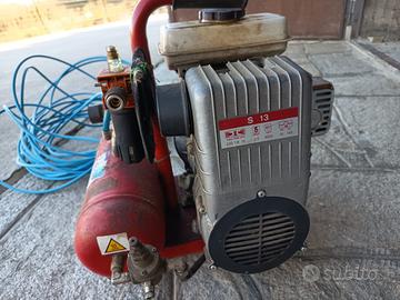MOTOCOMPRESSORE A BENZINA