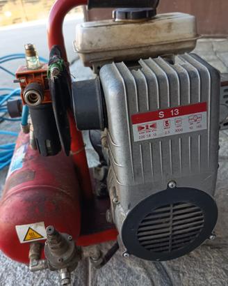 MOTOCOMPRESSORE A BENZINA
