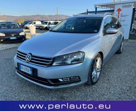VOLKSWAGEN Passat Var. 2.0 TDI Highline BlueM.Te