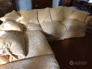 Divano Francese in piumino