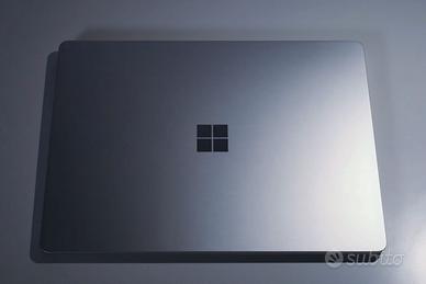 Microsoft Surface Laptop Go 12,5” Touchscreen