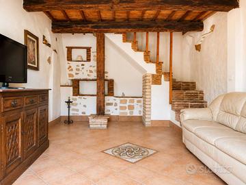 Casa indipendente di 75 m² con 3 locali a Terni