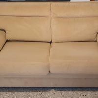 Coppia di divani in alcantara