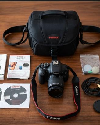 Canon EOS 600D macchina + set