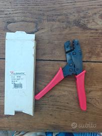 Pinza crimpatrice