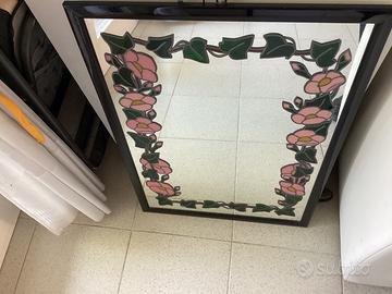 Specchio con decoro