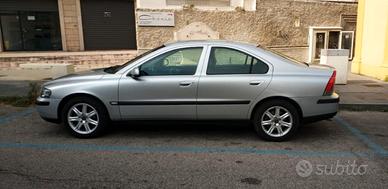 volvo S60 170 cv