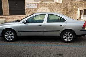 volvo S60 170 cv