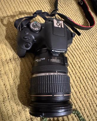 Canon 2000d con obbiettivi