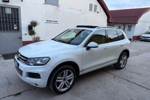 Volkswagen Touareg 3.0 TDI 204 CV tetto Gancio T.