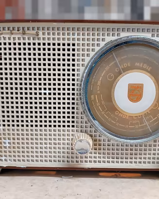 Radio a valvole Philips "Cadetto" (Tipo BI 180 A)
