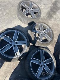 Serie cerchi audi a3 del 2019 235/35 r19