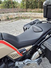 Moto guzzi v85tt