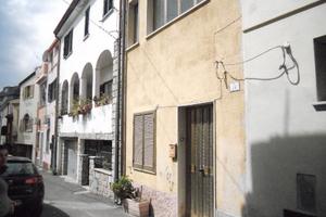 Casa indipendente nel centro storico di Nuoro
