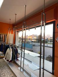Scaffalatura per negozio