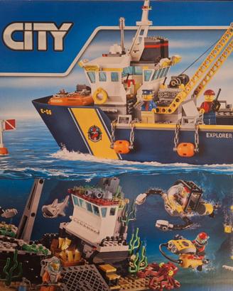 LEGO City 60095 – Deep Sea Exploration Vessel