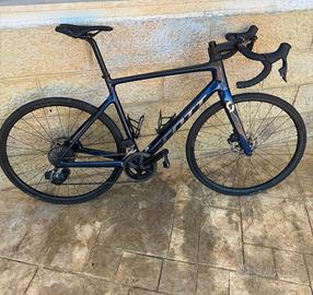 SCOTT ADDICT 10 MISURA L 56