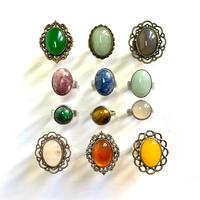 Anelli con pietre (personalizzabili)