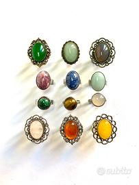 Anelli con pietre (personalizzabili)