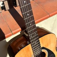 Chitarra yamaha