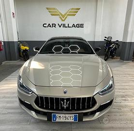 Maserati Ghibli V6 430 CV Q4 Granlusso