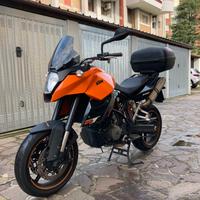 KTM 990 Supermoto - 2011