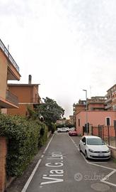 Mentana elegante trilocale arredato