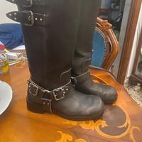 Biker boots