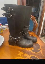 Biker boots