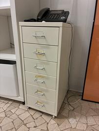 Ikea cassettiera Helmer