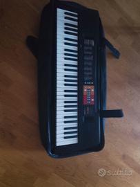 tastiera Yamaha PSS-F51 