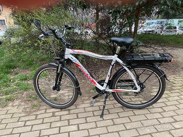 Bici a pedalata assistita